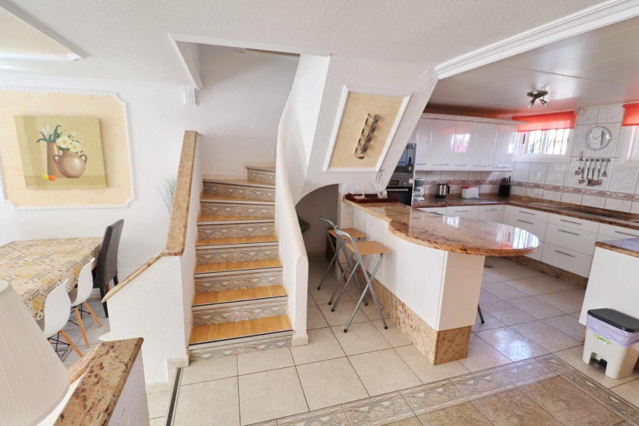 Parque Santiago2 Villa1 By Tenerife Rental & Sales ปลายาเดลาสอเมริกาส ภายนอก รูปภาพ