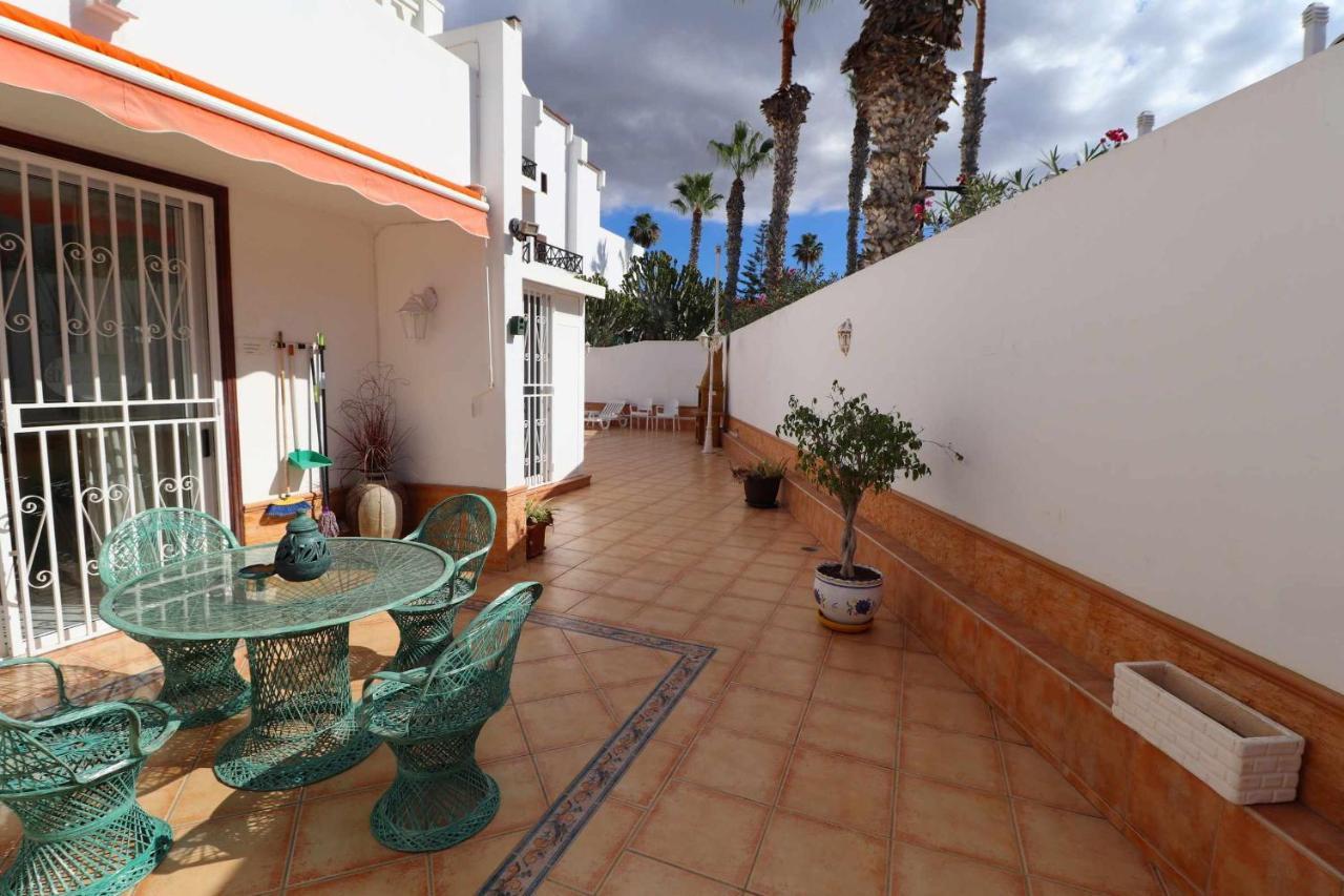 Parque Santiago2 Villa1 By Tenerife Rental & Sales ปลายาเดลาสอเมริกาส ภายนอก รูปภาพ